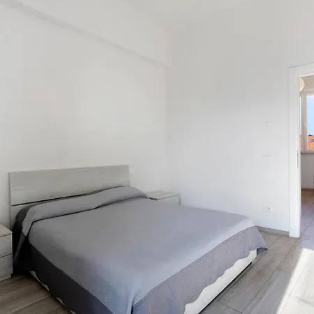 Viareggio Apartments * Viareggio