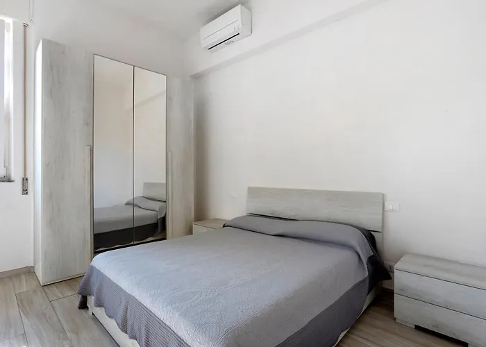 度假居 Viareggio Apartments 维亚雷焦