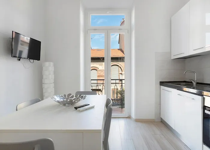 Viareggio Apartments 度假居 *